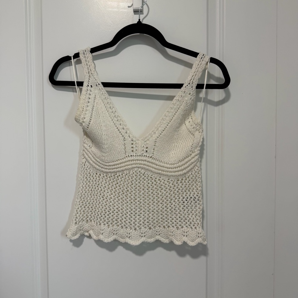 Zara Ivory Knit Sleeveless Top